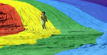 romerainbowflagchild