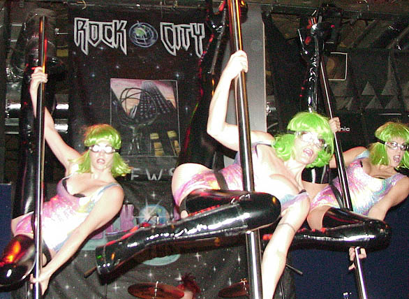 100threeonpoles