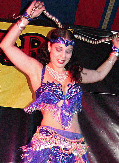 047bellydancer