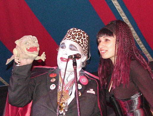 290smokulapuppetgirl